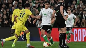 [羽毛球]贾一凡／张殊贤小组赛首战失利